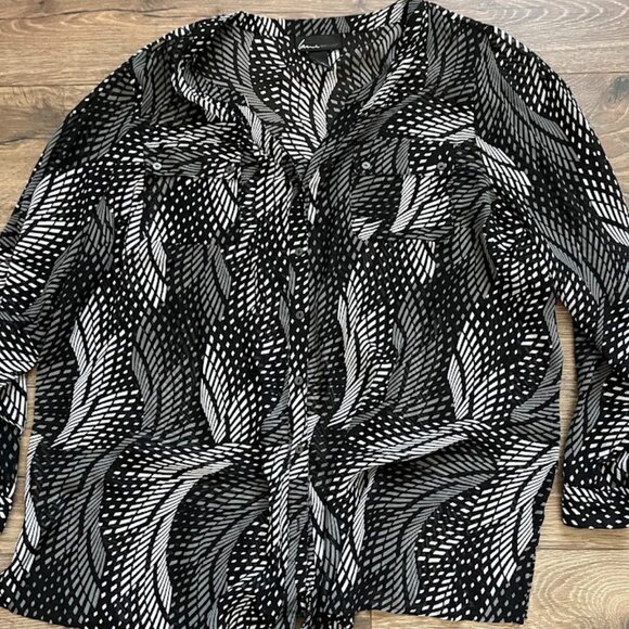 Lane Bryant Black White Striped Semi Sheer Roll Tab Blouse Size 22 24 - Picture 1 of 14